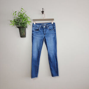 American Eagle Skinny Jeans Jegging Mid Rise Medium Blue Wash Super Stretch AE 8